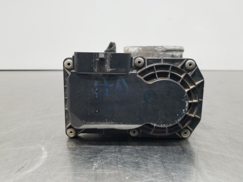 Recambio de caja mariposa para lexus nx essence referencia OEM IAM 2203036020  