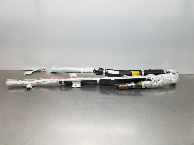 Recambio de airbag cortina delantero derecho para lexus nx essence referencia OEM IAM 6217078020  