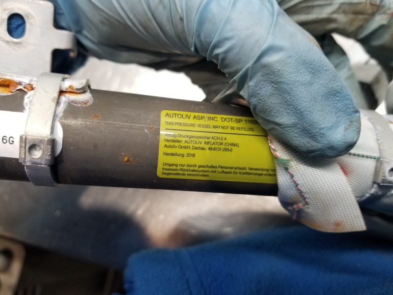 Recambio de airbag cortina delantero derecho para lexus nx essence referencia OEM IAM 6217078020  