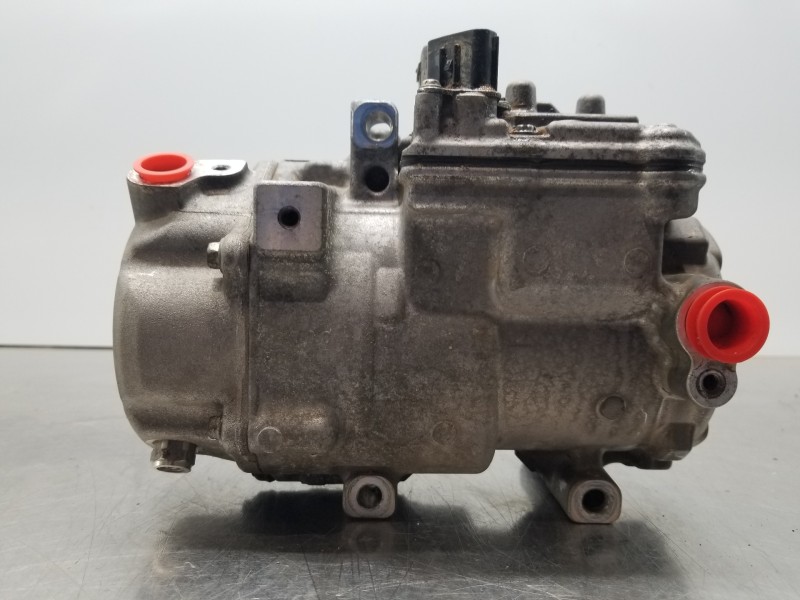 Recambio de compresor aire acondicionado para lexus nx essence referencia OEM IAM 8837033030 0422000533 