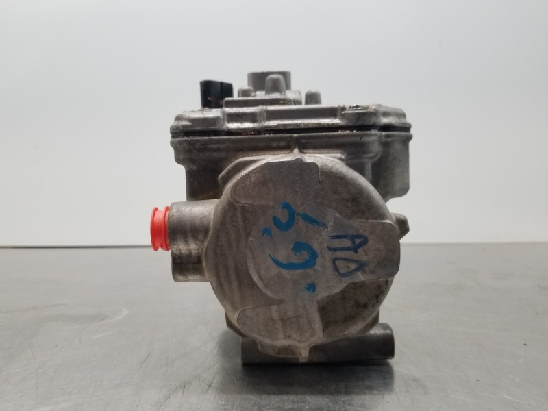 Recambio de compresor aire acondicionado para lexus nx essence referencia OEM IAM 8837033030 0422000533 