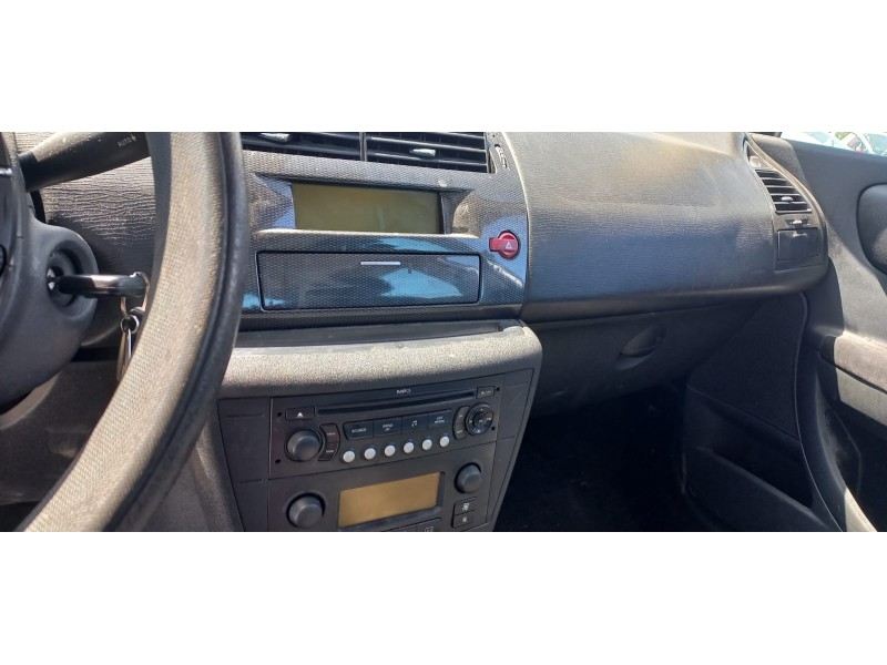 citroen c4 berlina del año 2007 citroen c4 berlina del año 2007