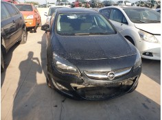 opel astra j lim. del año 2012