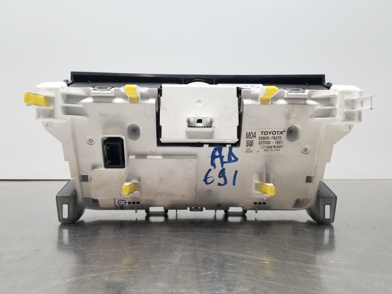 Recambio de mando climatizador para lexus nx essence referencia OEM IAM 5590078370  