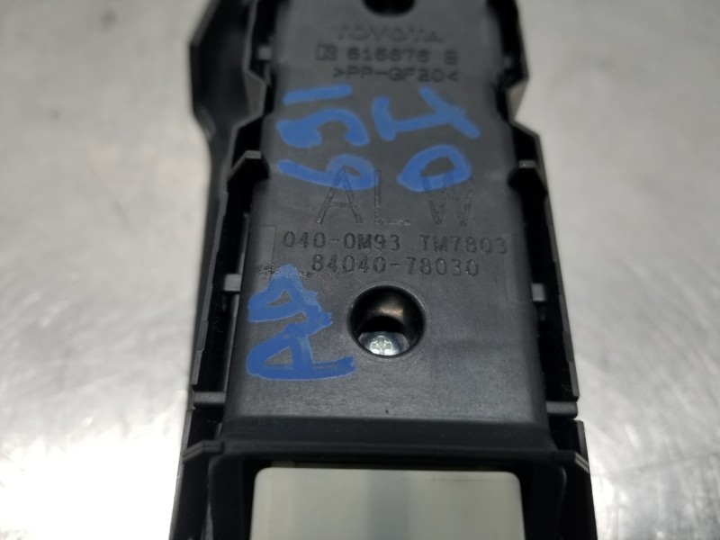 Recambio de mando elevalunas delantero izquierdo para lexus nx essence referencia OEM IAM 8404078030  