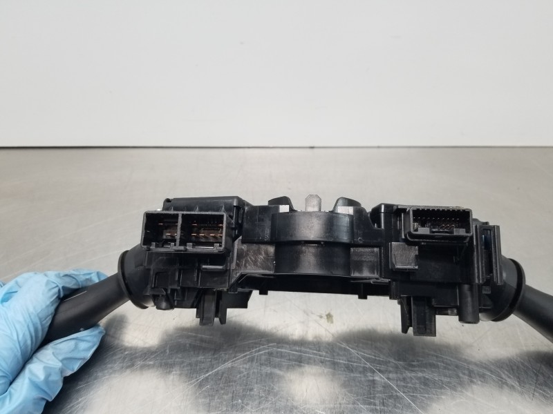 Recambio de mando multifuncion para lexus nx essence referencia OEM IAM 8414078010 8465278020 