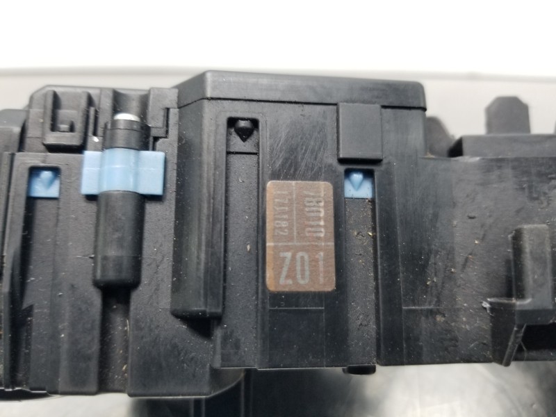 Recambio de mando multifuncion para lexus nx essence referencia OEM IAM 8414078010 8465278020 