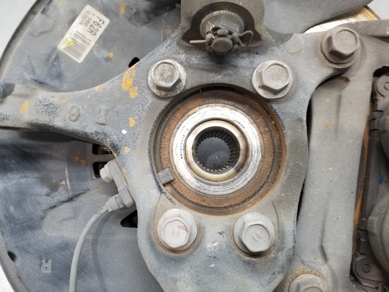 Recambio de mangueta delantera derecha para lexus nx essence referencia OEM IAM 4321178010  