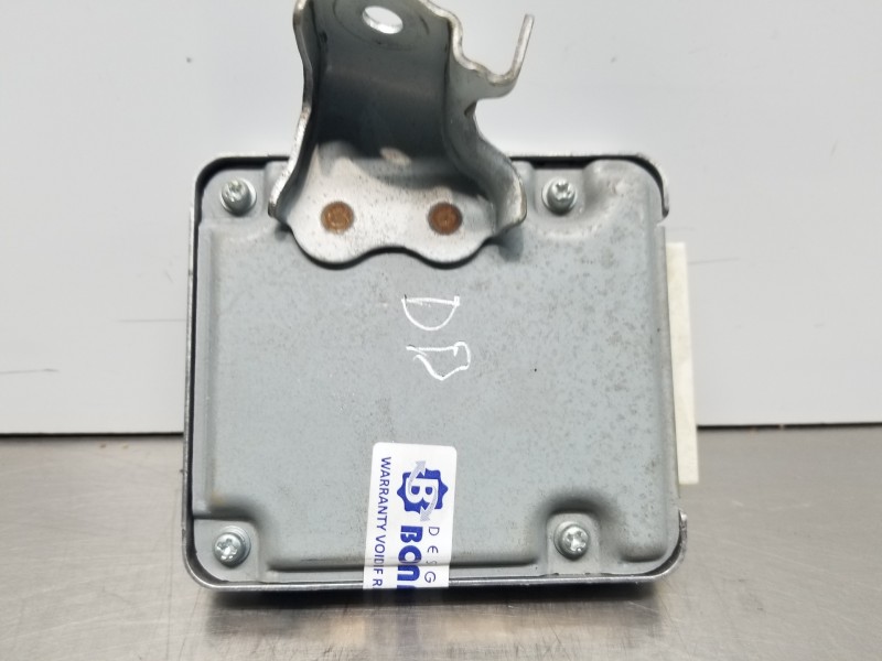 Recambio de modulo electronico para lexus nx essence referencia OEM IAM 8815078081  