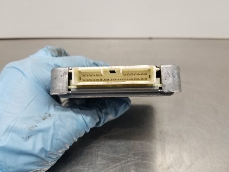 Recambio de modulo electronico para lexus nx essence referencia OEM IAM 8815078081  