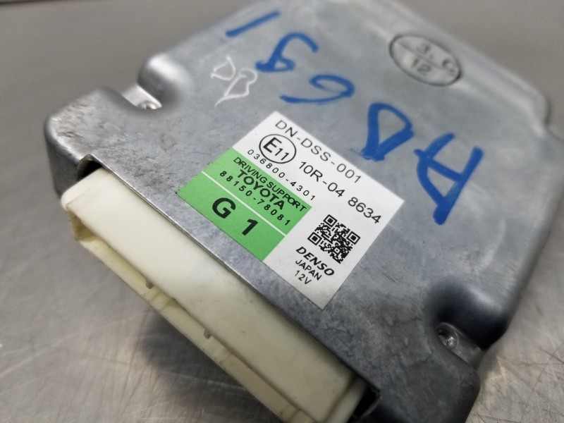 Recambio de modulo electronico para lexus nx essence referencia OEM IAM 8815078081  