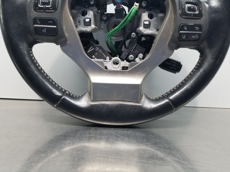 Recambio de volante para lexus nx essence referencia OEM IAM 4510053481C0  