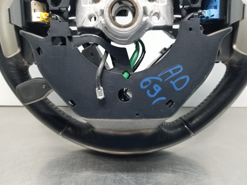 Recambio de volante para lexus nx essence referencia OEM IAM 4510053481C0  