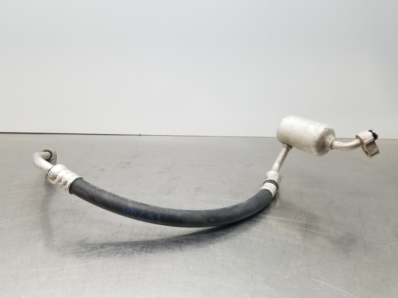 Recambio de tubos aire acondicionado para lexus nx essence referencia OEM IAM 8870378040  