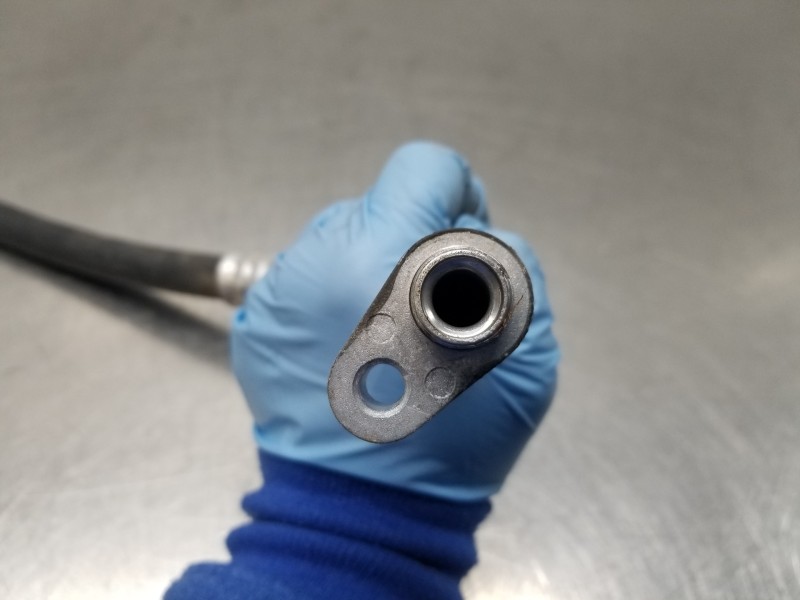 Recambio de tubos aire acondicionado para lexus nx essence referencia OEM IAM 8870378040  