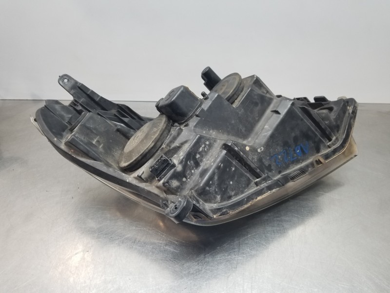 Recambio de faro izquierdo para opel astra h ber. sedan referencia OEM IAM 93190069   Recambio de faro izquierdo para opel astra h ber. sedan referencia OEM IAM 93190069