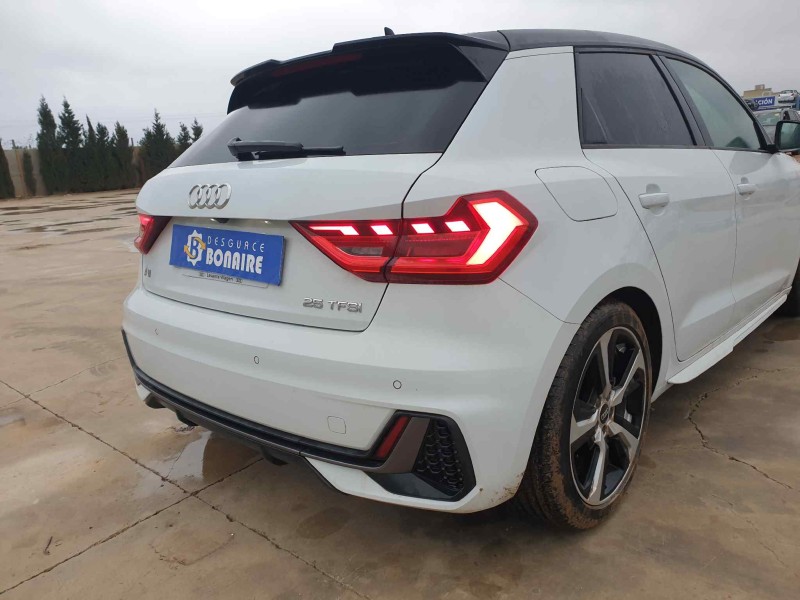 audi a1 sportback (gba) del año 2022
