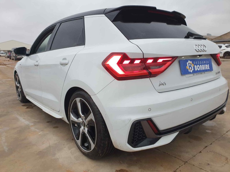 audi a1 sportback (gba) del año 2022