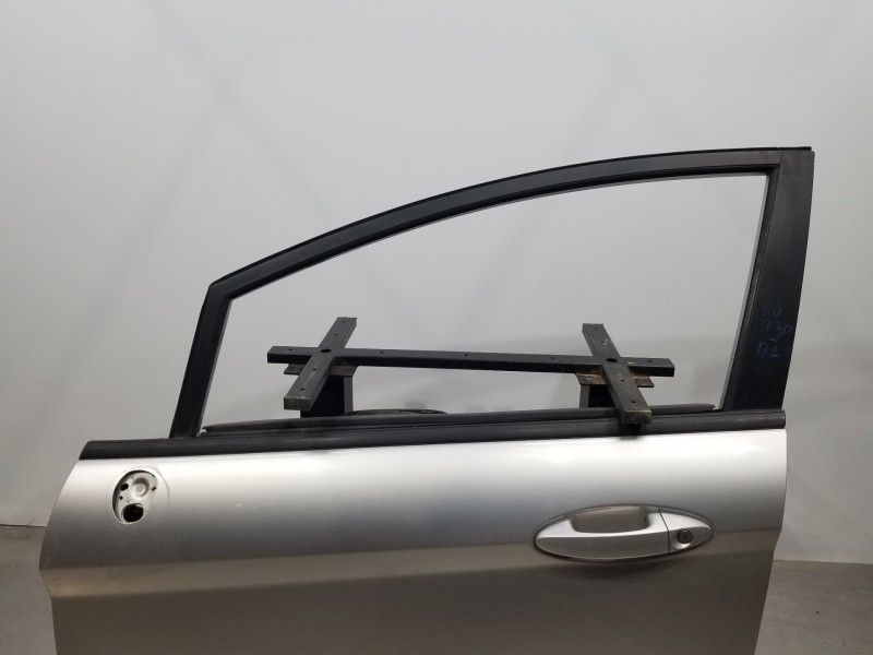 Recambio de puerta delantera izquierda para ford fiesta (ccn) confort referencia OEM IAM 1806115   Recambio de puerta delantera izquierda para ford fiesta (ccn) confort referencia OEM IAM 1806115