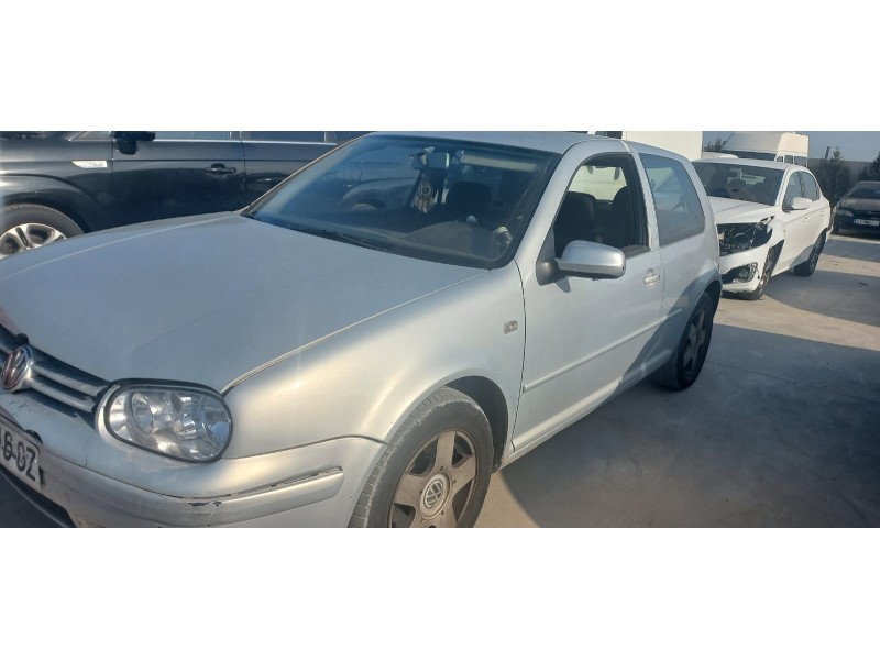 volkswagen golf iv berlina (1j1) del año 2000