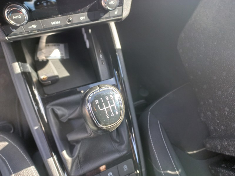 skoda kamiq (nw4) del año 2021