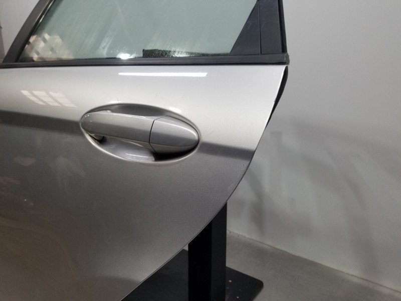 Recambio de puerta trasera izquierda para ford fiesta (ccn) confort referencia OEM IAM 1692503 P8A61A24631KA  Recambio de puerta trasera izquierda para ford fiesta (ccn) confort referencia OEM IAM 1692503 P8A61A24631KA