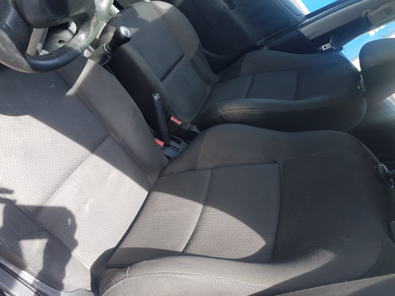 peugeot 207 del año 2011