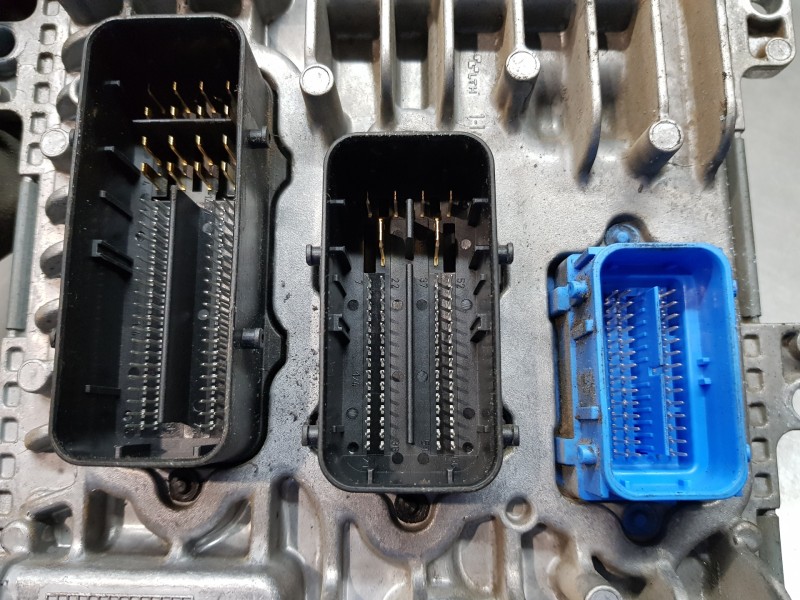 Recambio de centralita motor uce para opel mokka x selective referencia OEM IAM 55501572 395357783  Recambio de centralita motor uce para opel mokka x selective referencia OEM IAM 55501572 395357783