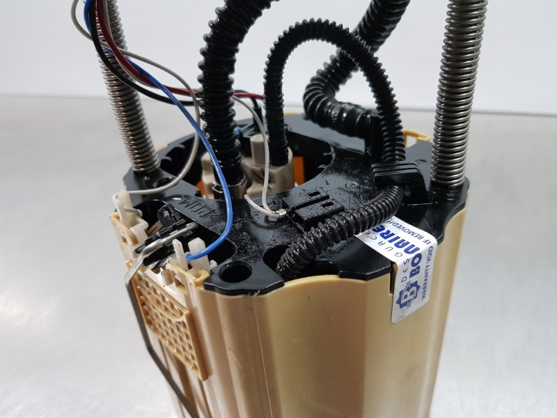 Recambio de aforador para opel mokka x selective referencia OEM IAM 13516859 687925552  Recambio de aforador para opel mokka x selective referencia OEM IAM 13516859 687925552