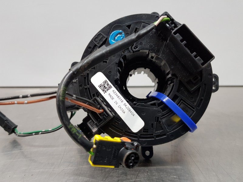 Recambio de anillo airbag para opel mokka x selective referencia OEM IAM 42348319 13589257  Recambio de anillo airbag para opel mokka x selective referencia OEM IAM 42348319 13589257