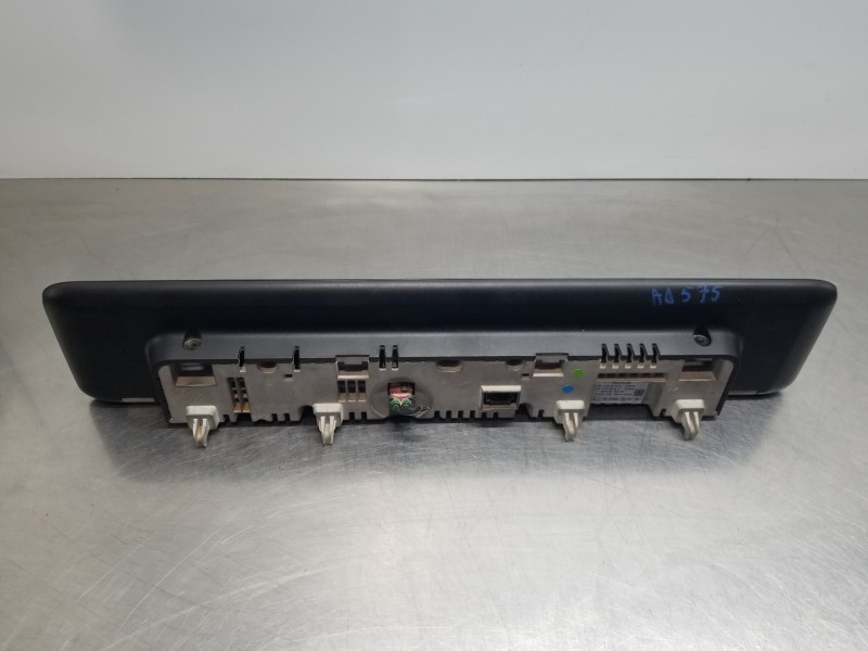 Recambio de pantalla multifuncion para mercedes clase a (w177) 200 d referencia OEM IAM A2479001517 A2479014904 A2479028413