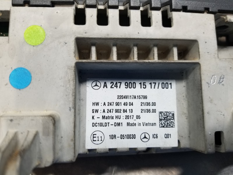 Recambio de pantalla multifuncion para mercedes clase a (w177) 200 d referencia OEM IAM A2479001517 A2479014904 A2479028413