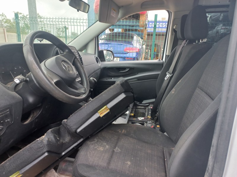 mercedes vito mixta 639 del año 2018