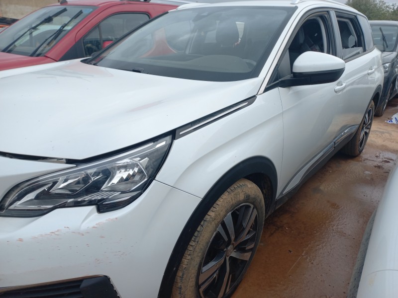 peugeot 5008 del año 2018