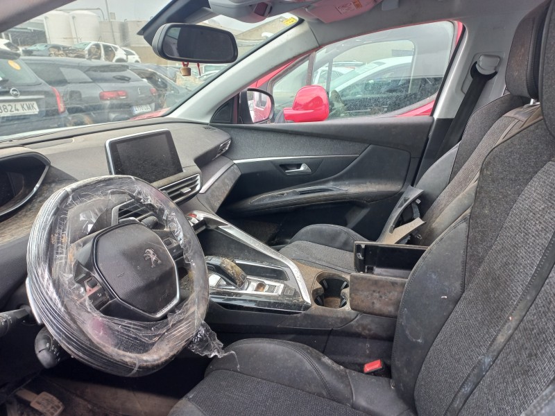 peugeot 5008 del año 2018