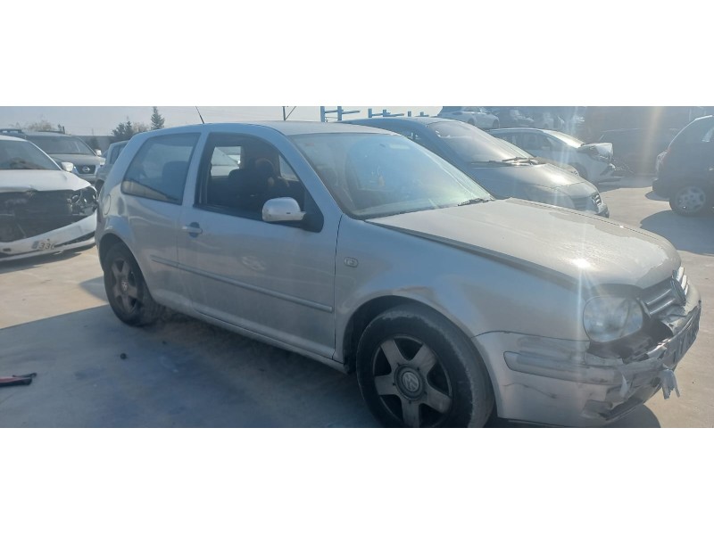 volkswagen golf iv berlina (1j1) del año 2000