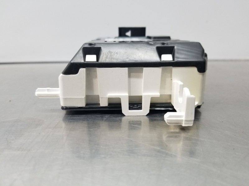 Recambio de pantalla multifuncion para ford fiesta (ccn) confort referencia OEM IAM ET7T18B955BB   Recambio de pantalla multifuncion para ford fiesta (ccn) confort referencia OEM IAM ET7T18B955BB