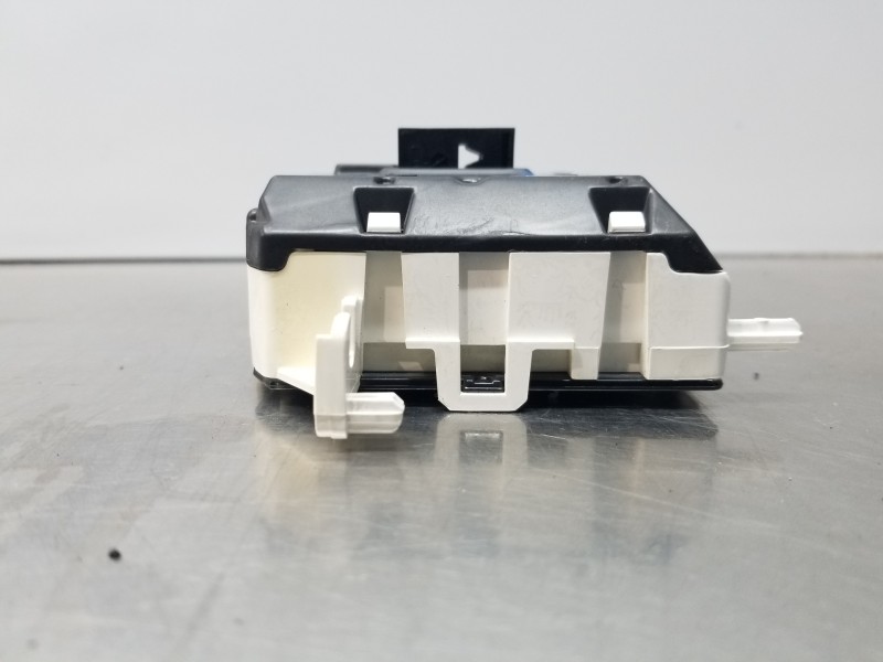 Recambio de pantalla multifuncion para ford fiesta (ccn) confort referencia OEM IAM ET7T18B955BB   Recambio de pantalla multifuncion para ford fiesta (ccn) confort referencia OEM IAM ET7T18B955BB