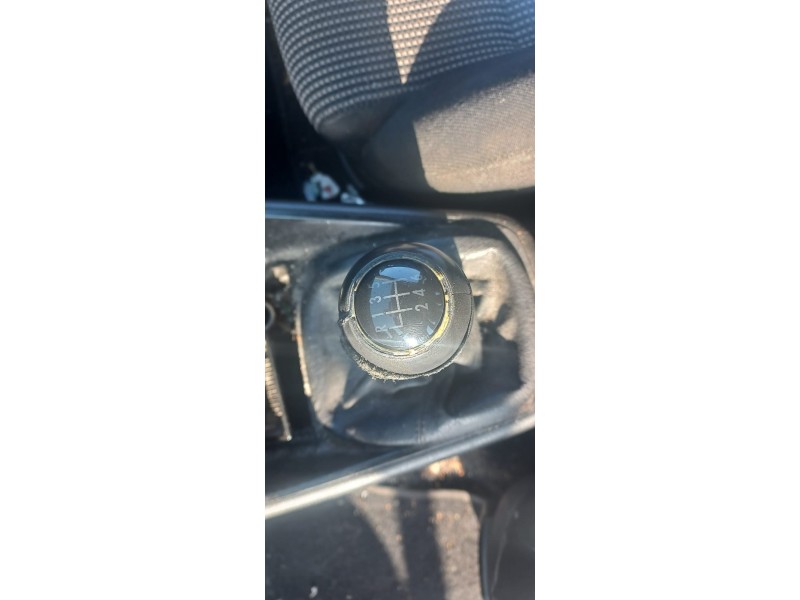 volkswagen golf iv berlina (1j1) del año 2000