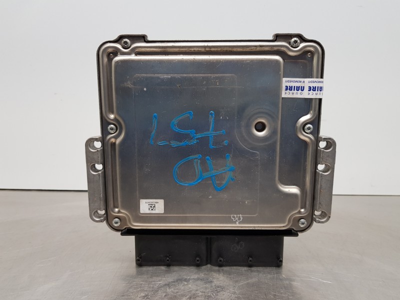 Recambio de centralita motor uce para hyundai tucson tl referencia OEM IAM 391402ABB0 0281031578 