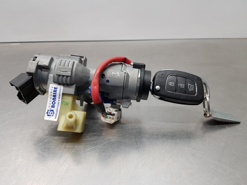 Recambio de antirrobo para hyundai tucson tl referencia OEM IAM 81910D3000 81900D3G00 