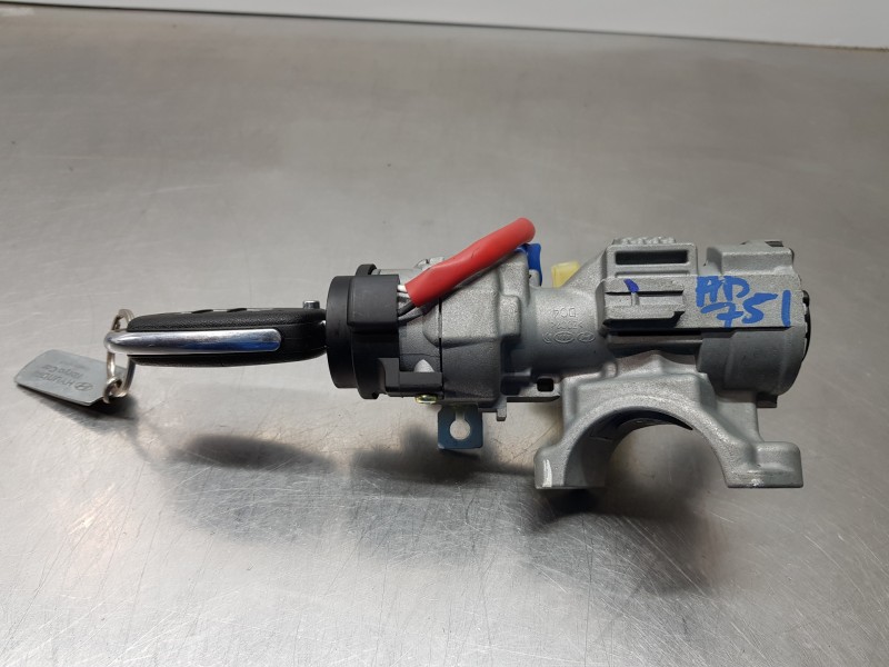 Recambio de antirrobo para hyundai tucson tl referencia OEM IAM 81910D3000 81900D3G00 