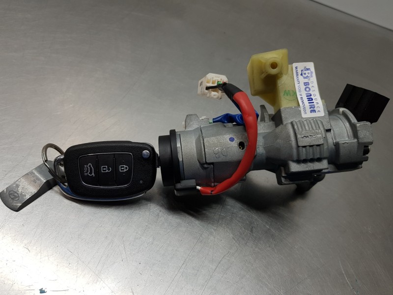 Recambio de antirrobo para hyundai tucson tl referencia OEM IAM 81910D3000 81900D3G00 