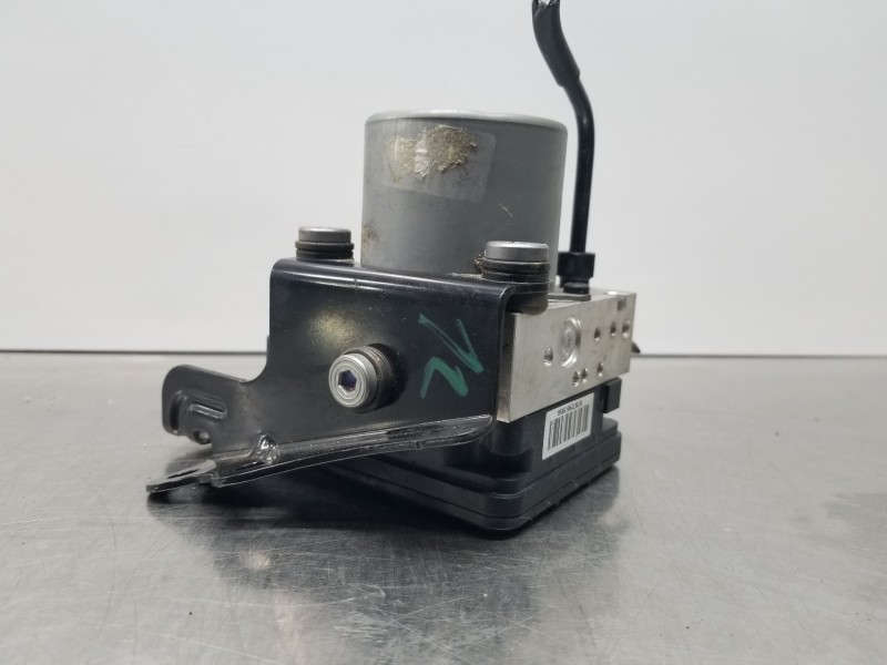 Recambio de abs para hyundai tucson tl referencia OEM IAM 58920D7110 BE6003R102 