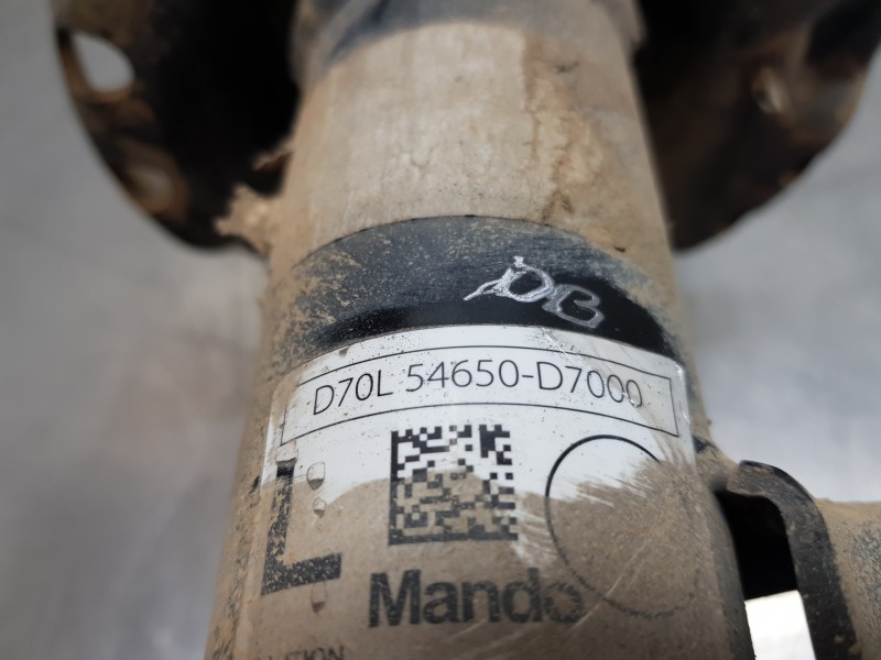 Recambio de amortiguador delantero izquierdo para hyundai tucson tl referencia OEM IAM 54650D7000  