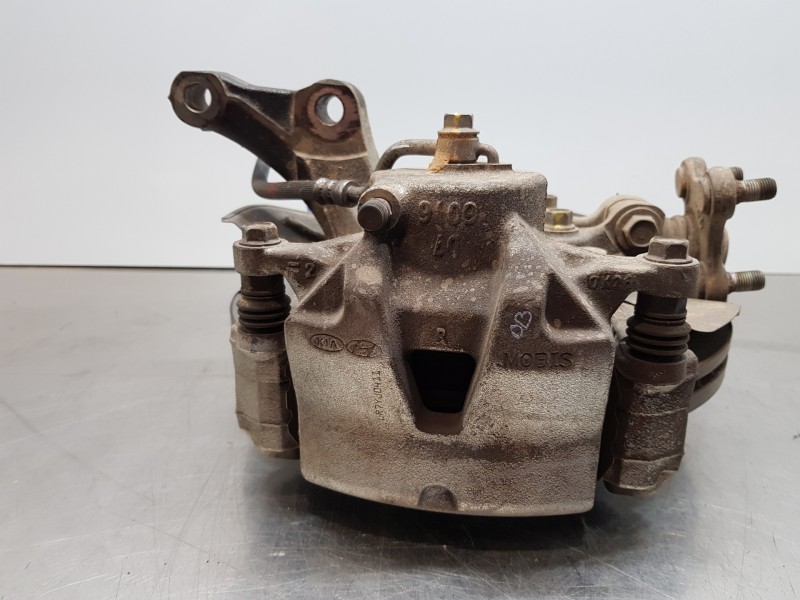 Recambio de mangueta delantera derecha para hyundai tucson tl referencia OEM IAM 51716D7000 51750C1000 