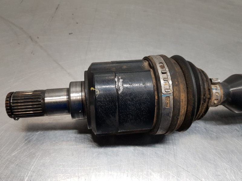 Recambio de transmision delantera derecha para hyundai tucson tl referencia OEM IAM 49501D7180  