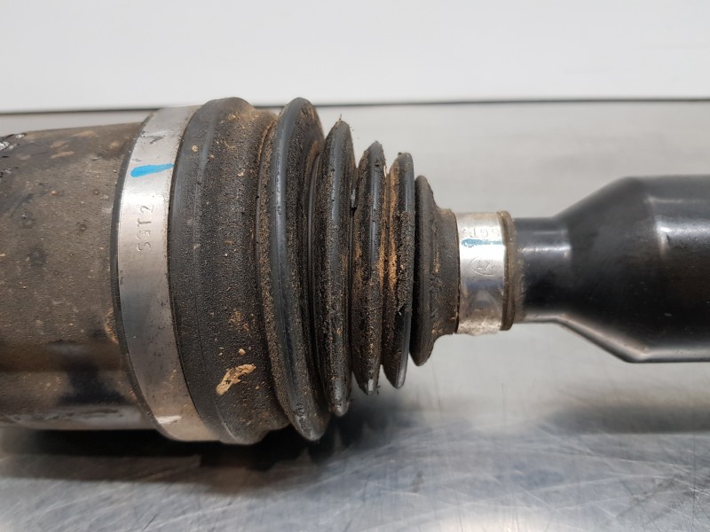 Recambio de transmision delantera derecha para hyundai tucson tl referencia OEM IAM 49501D7180  