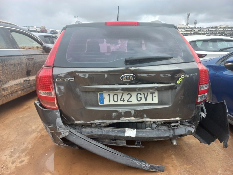 kia cee´d sporty wagon del año 2010