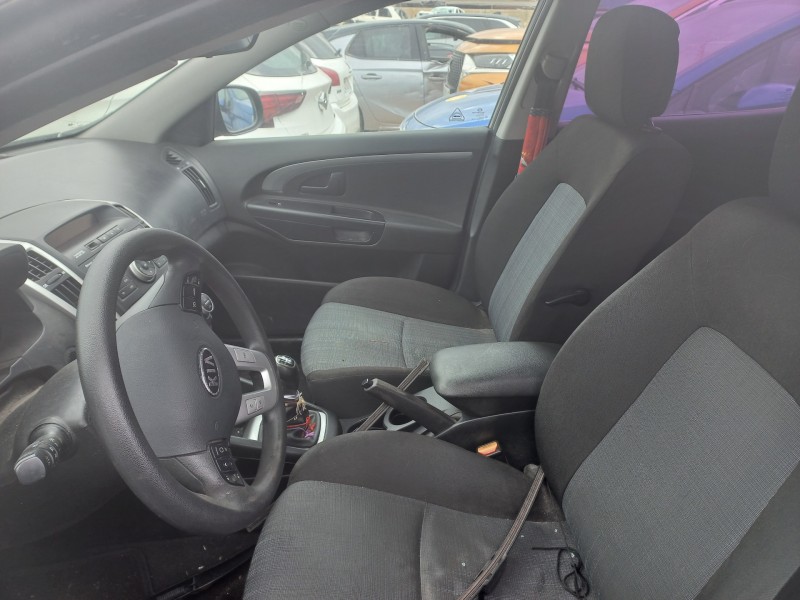 kia cee´d sporty wagon del año 2010